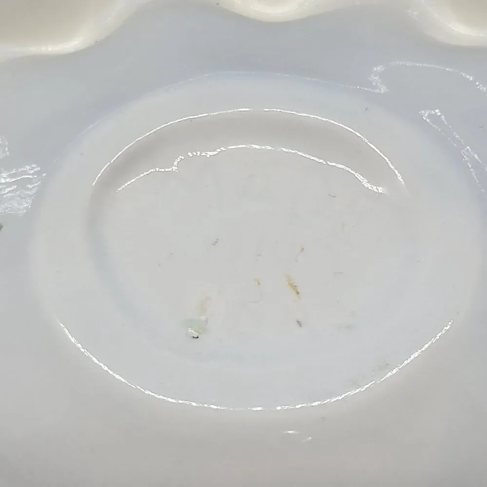 Unbranded ceramic clam